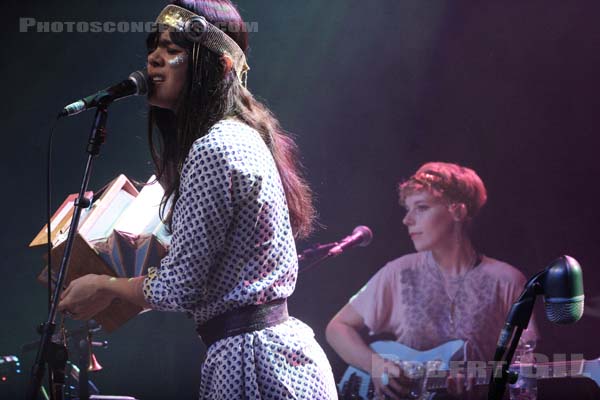 BAT FOR LASHES - 2006-11-11 - PARIS - La Cigale - 